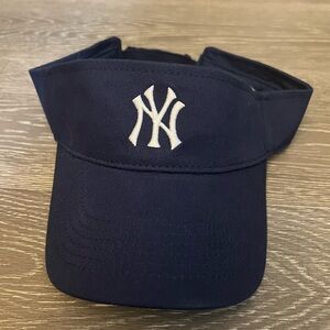 Yankees visor new condition